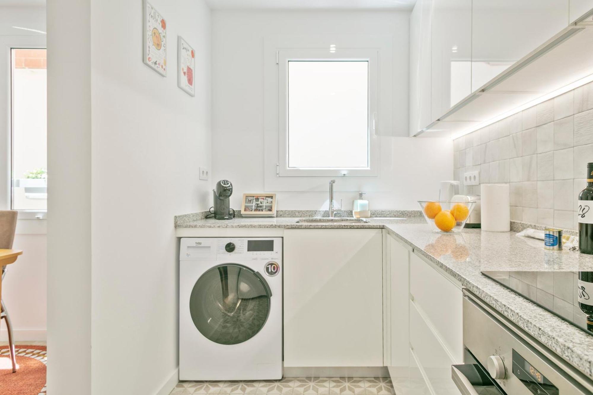 Boutique Plaza Catalonia Suites Cornella Cornella de Llobregat Bagian luar foto